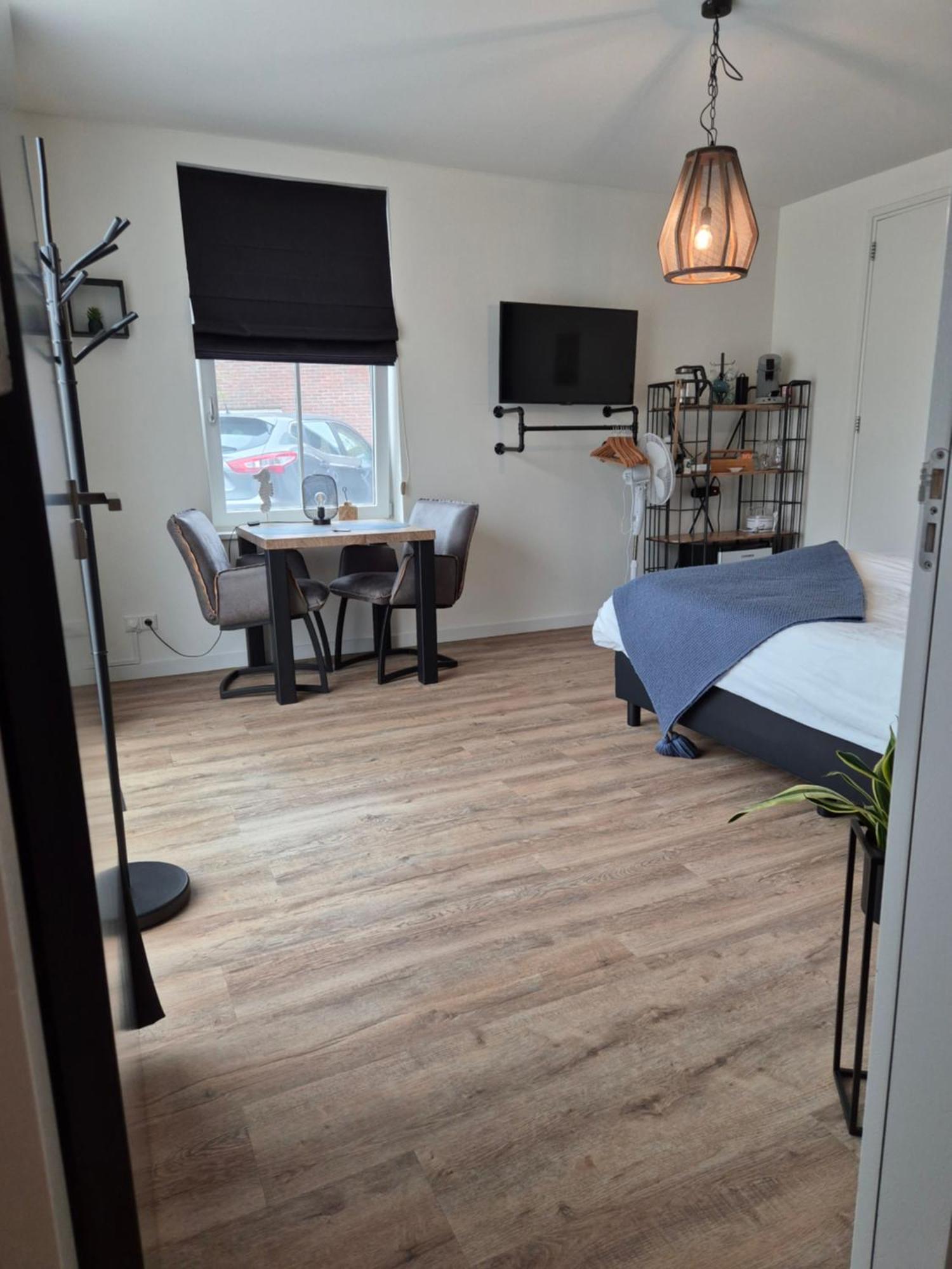 デ・コーフ Bnb Westerduinen, De Bollekamer Bed & Breakfast エクステリア 写真